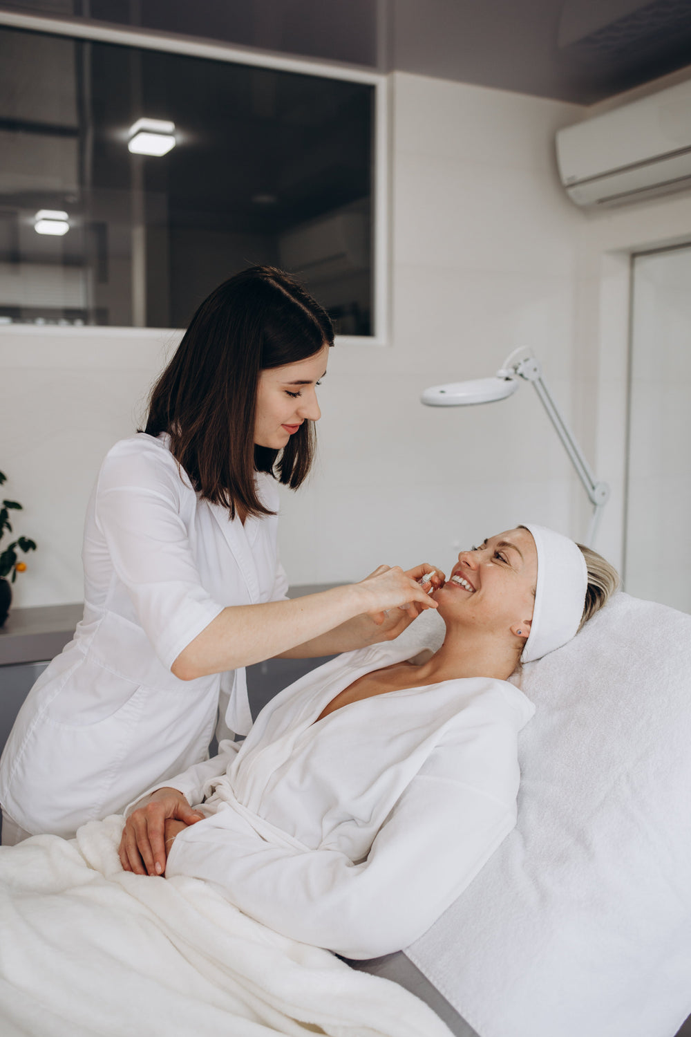 How to Go Independent as a Beauty Professional in Brisbane — The Complete 2026 Guide